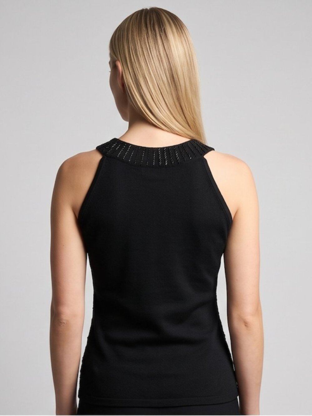 Black Beaded Diamond Lattice Sleeveless V-Neck Knit Tank Top - Picture 4 of 9